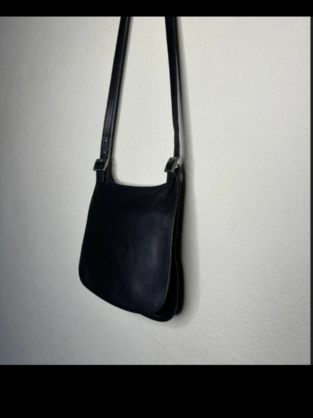 1990’s Vintage COACH Legacy Leather Hippie Flap Bag / Slim Saddle Bag (D0P-9131)